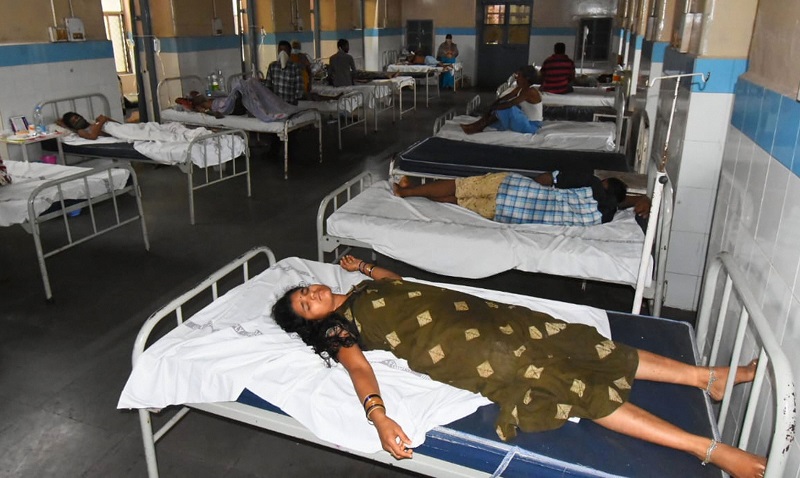 Affected people being treated at King George Hospital after a major chemical gas leakage at LG Polymers industry in Visakhapatnam, May 07, 2020.