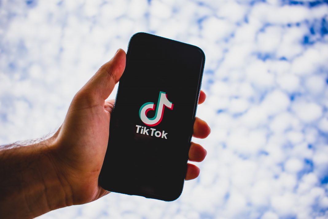 India on June 29, 2020 imposed a ban on a total of 59 Chinese apps. This included the widely favored apps like TikTok, UC Browser, and ShareIt among others.